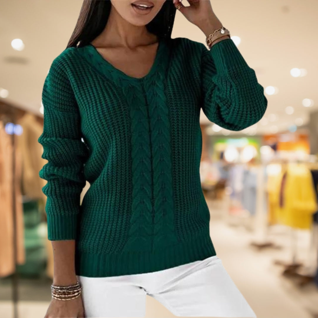 ISLA | CABLE KNIT V-NECK SWEATER