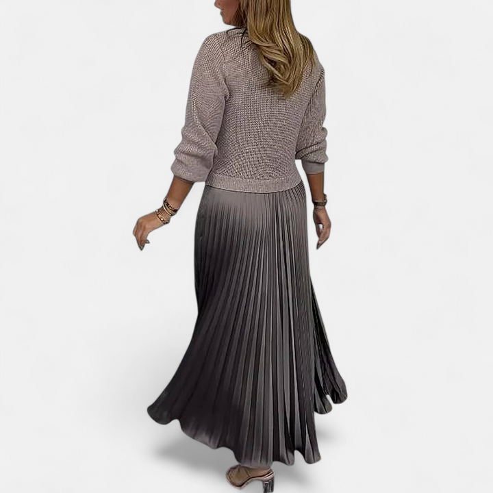 AOIFE | ELEGANT MAXI DRESS WITH PLEATED SKIRT