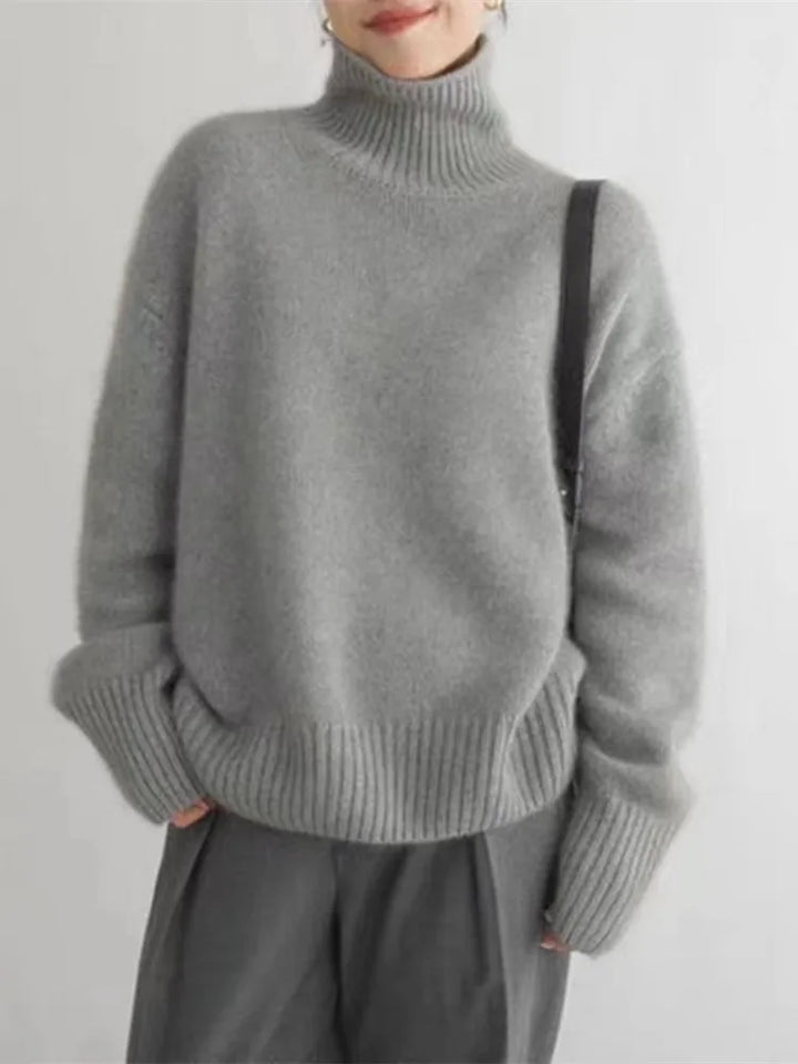 LIDIA | HIGH COLLAR SWEATER