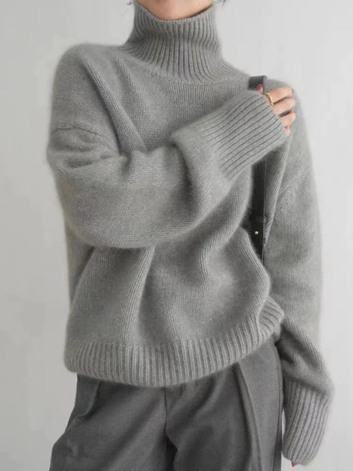 ROSIE | ELEGANT HIGH-NECK SWEATER