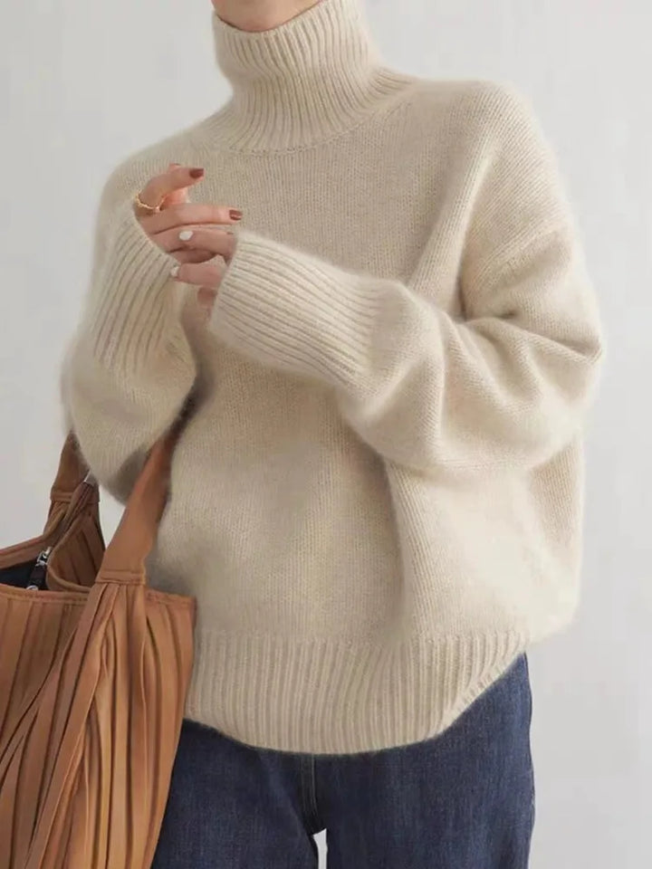 LIDIA | HIGH COLLAR SWEATER