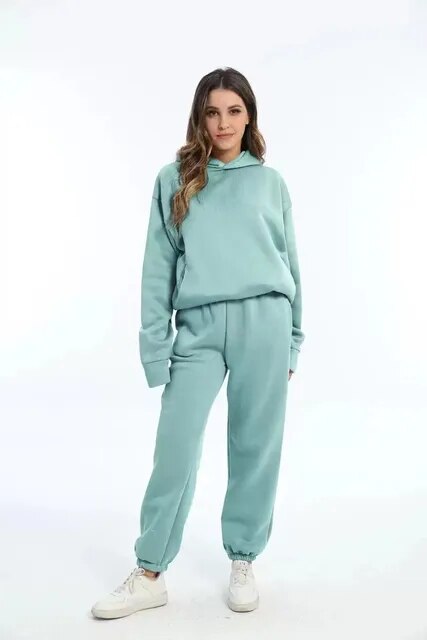 ELVINA | HOODIE AND JOGGERS SET FOR WOMEN
