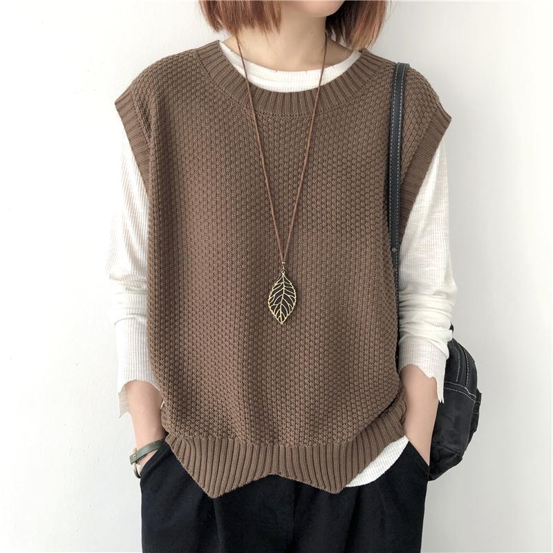 NORA | RETRO KNITTED VEST