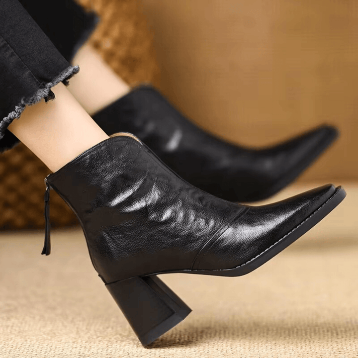 EMER | STACKED HEEL LEATHER ANKLE BOOT