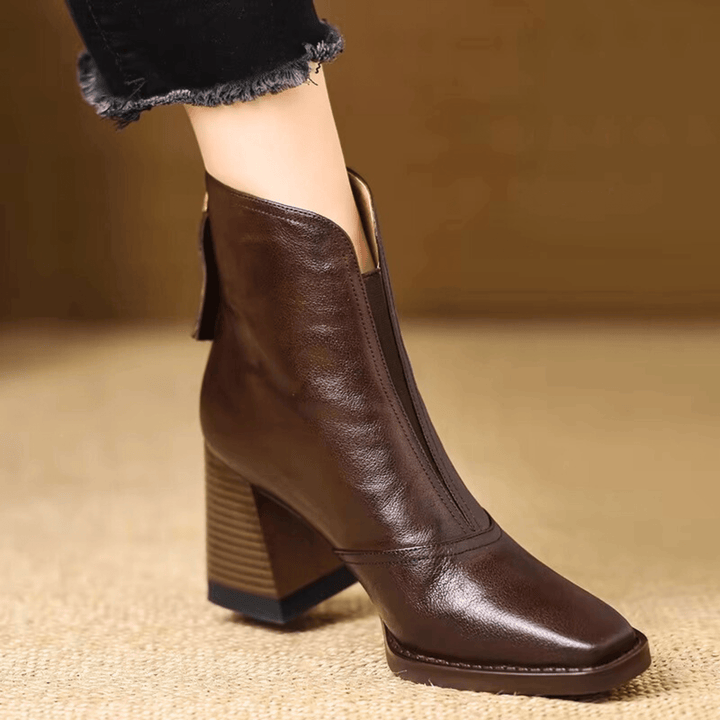 EMER | STACKED HEEL LEATHER ANKLE BOOT